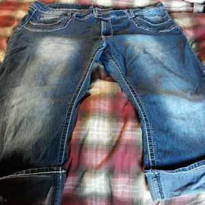 Bongo Capri Jeans
